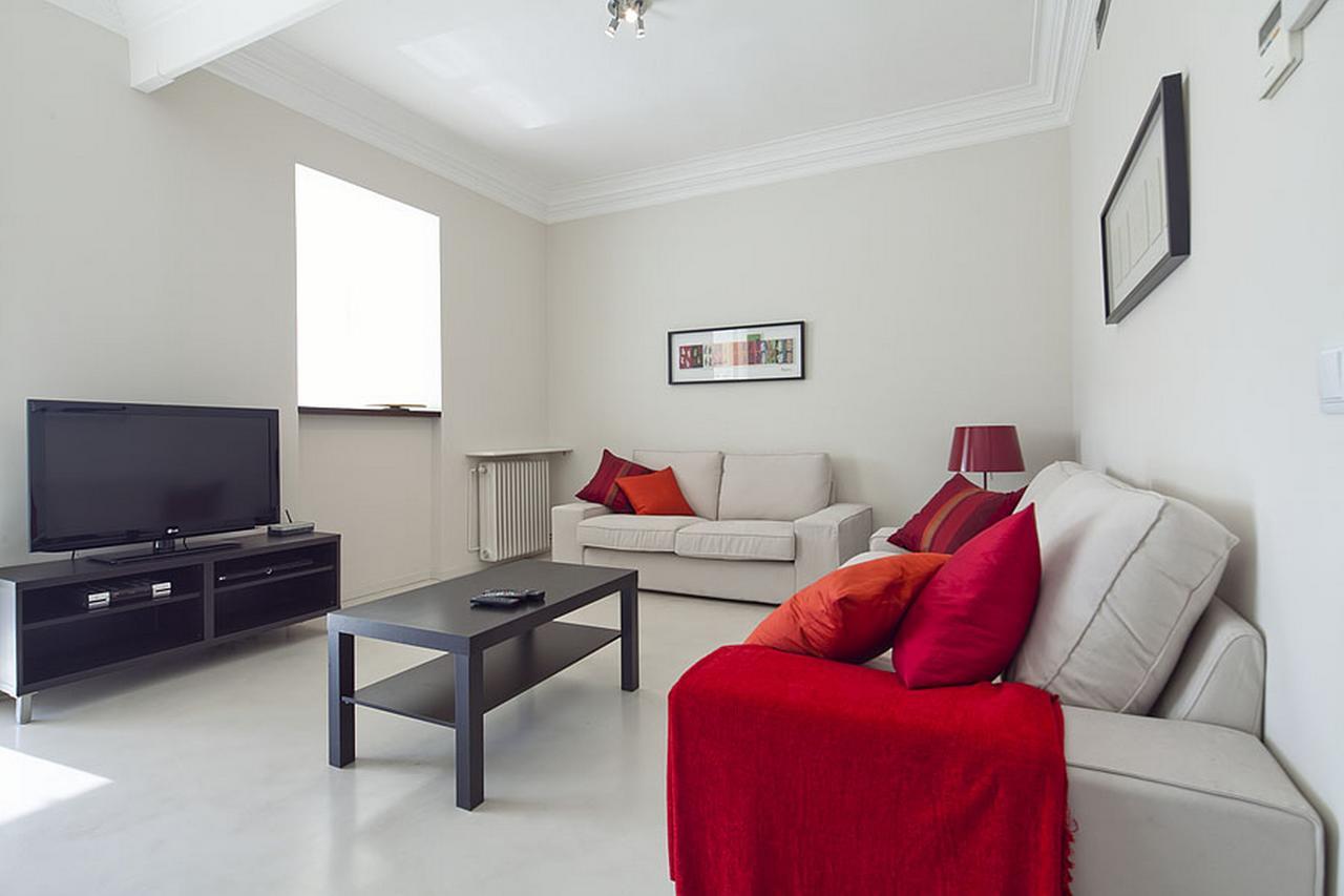 Central And Spacious Family Apartment Βαρκελώνη Εξωτερικό φωτογραφία