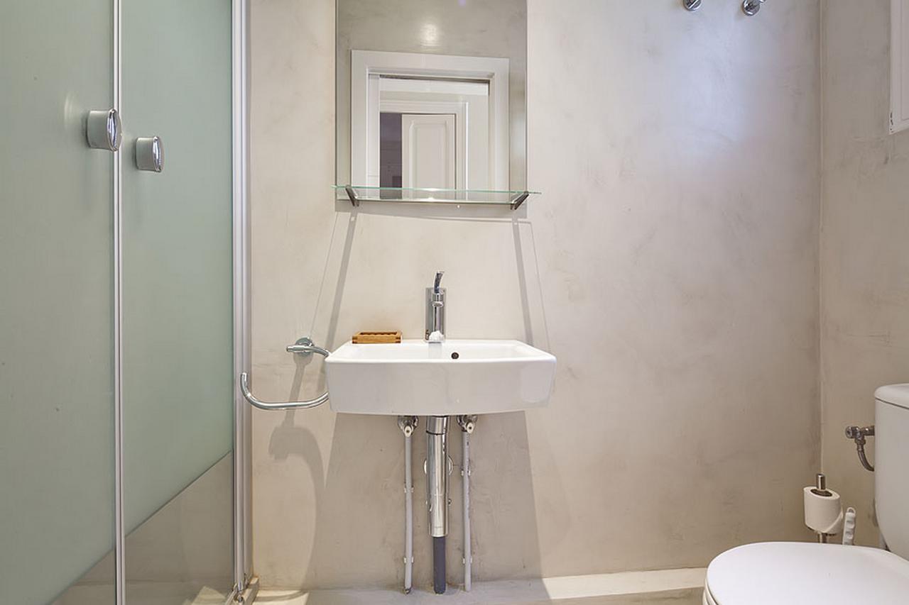 Central And Spacious Family Apartment Βαρκελώνη Εξωτερικό φωτογραφία